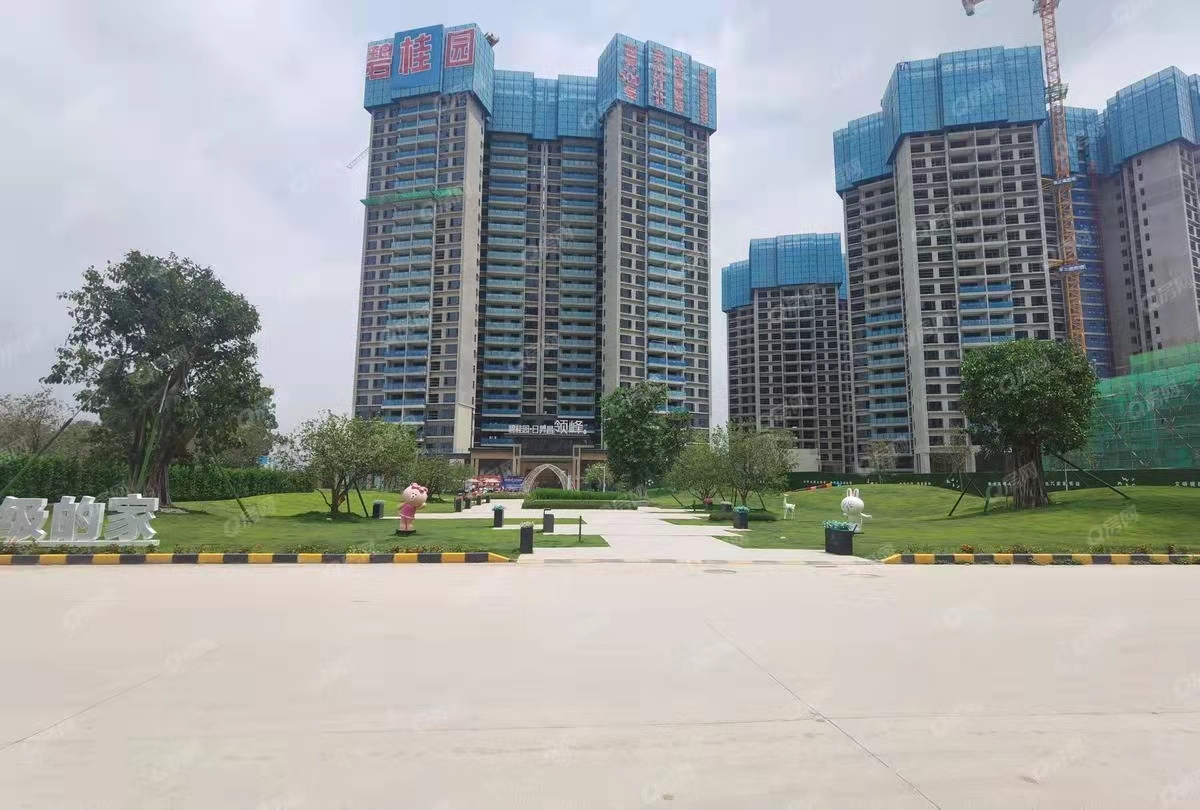 碧桂園日昇昌領(lǐng)峰，領(lǐng)峰花園均價14000元/平